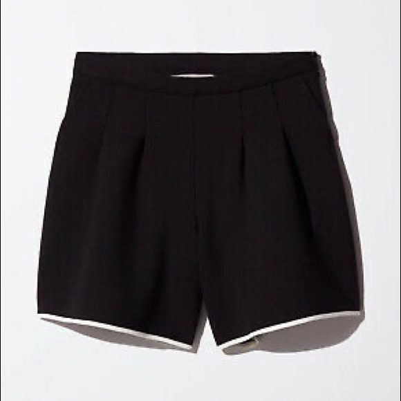 Aritzia Le Fou Rosemere Shorts black 0 xsmall - Picture 4 of 7
